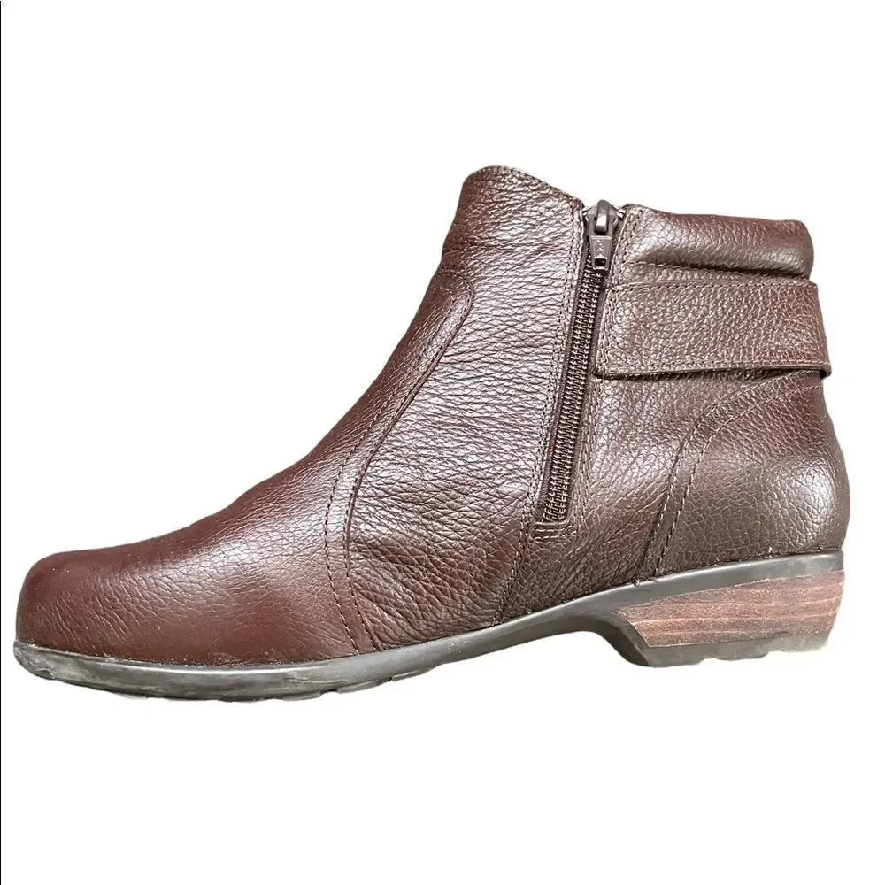 WALKING Cradles  Ender Bootie: Brown Tumbled Leather, size 8.5 WW